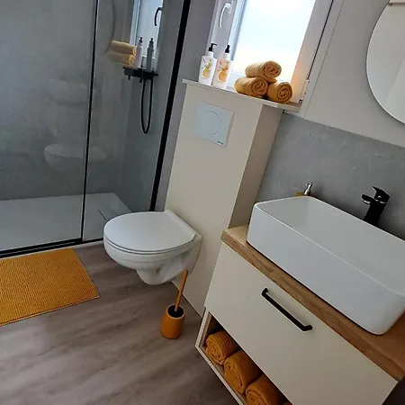 Perfect Day - Seaside Mobile House - 50 M From The Sea ドラゲ