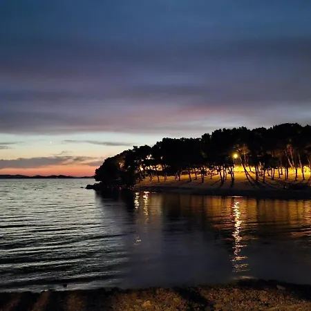 Perfect Day - Seaside Mobile House - 50 M From The Sea Drage