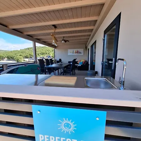 Perfect Day - Seaside Mobile House - 50 M From The Sea Holiday home *